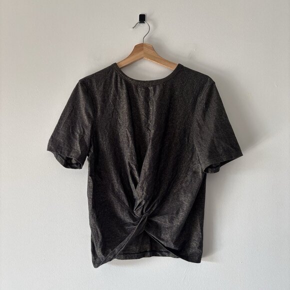 Lululemon Top Womens SZ 6 Black Gold Spark Crescent Tee Short Sleeve Gym Workout - Picture 4 of 13